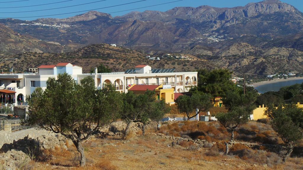 Seven Stars Hotel Karpathos Bagian luar foto